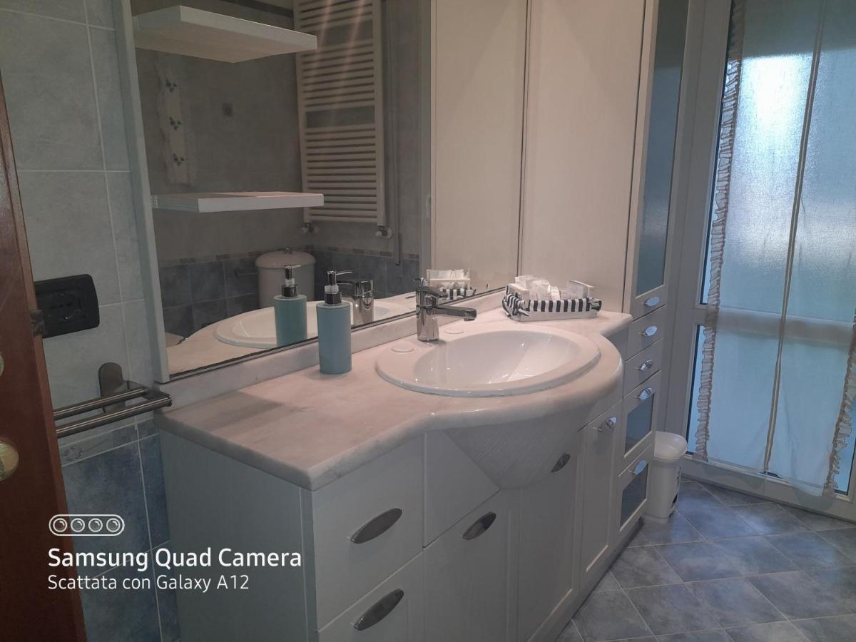 La Casa Di Debby Parcheggio Wi-Fi , Aria Condizionata Gratuiti Apartamento Capannori Exterior foto