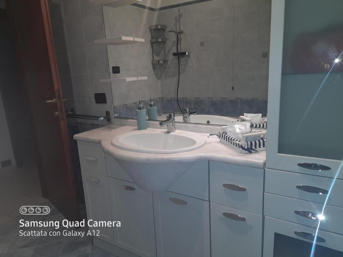 La Casa Di Debby Parcheggio Wi-Fi , Aria Condizionata Gratuiti Apartamento Capannori Exterior foto