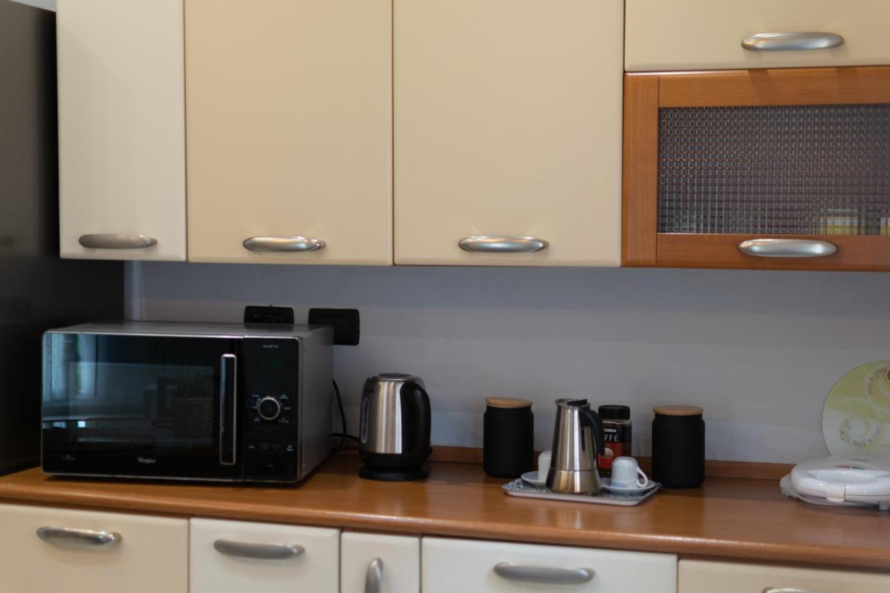 La Casa Di Debby Parcheggio Wi-Fi , Aria Condizionata Gratuiti Apartamento Capannori Exterior foto